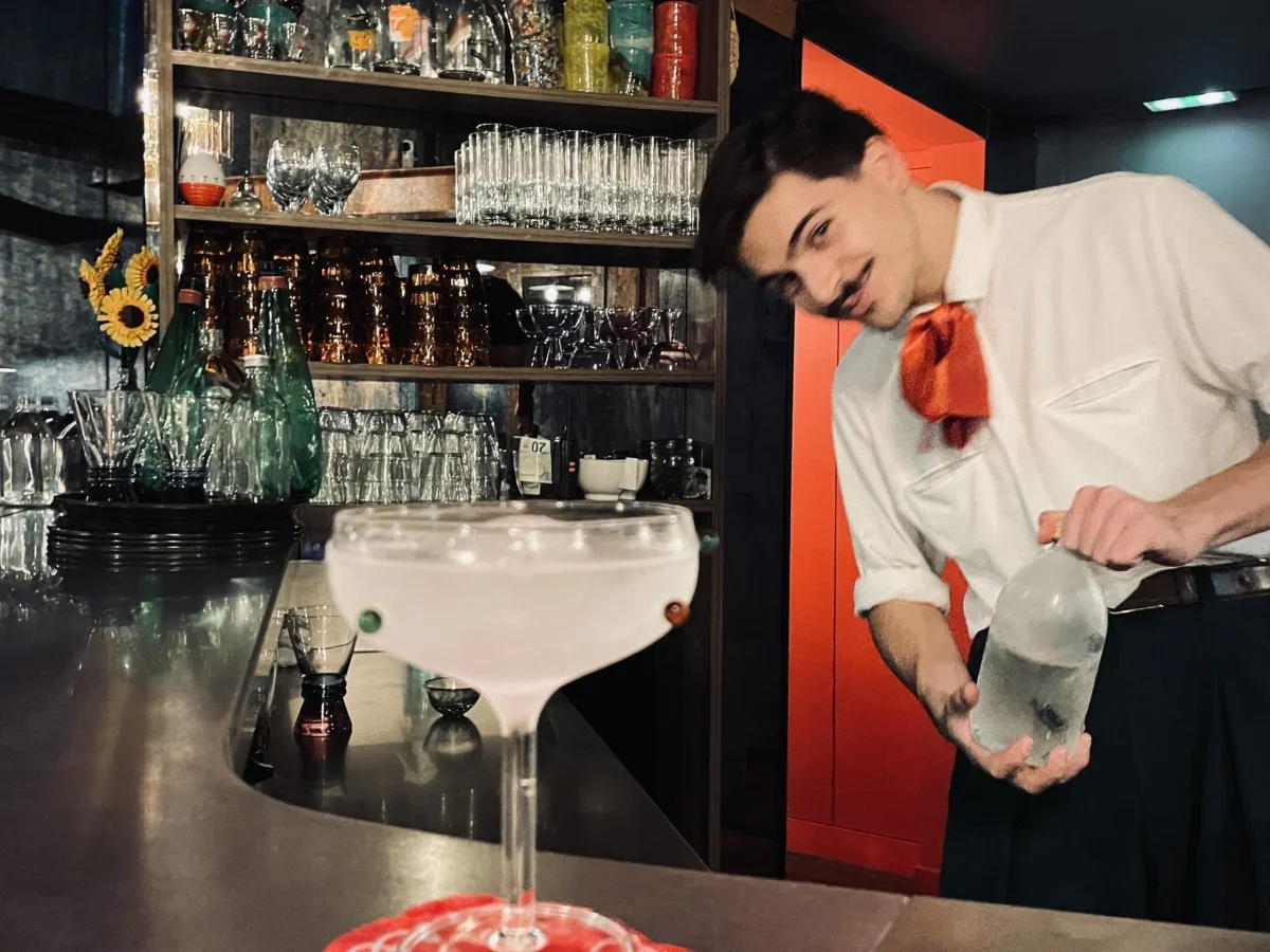 A Spirit Drinker’s Guide to Paris’ Thriving Cocktail Scene