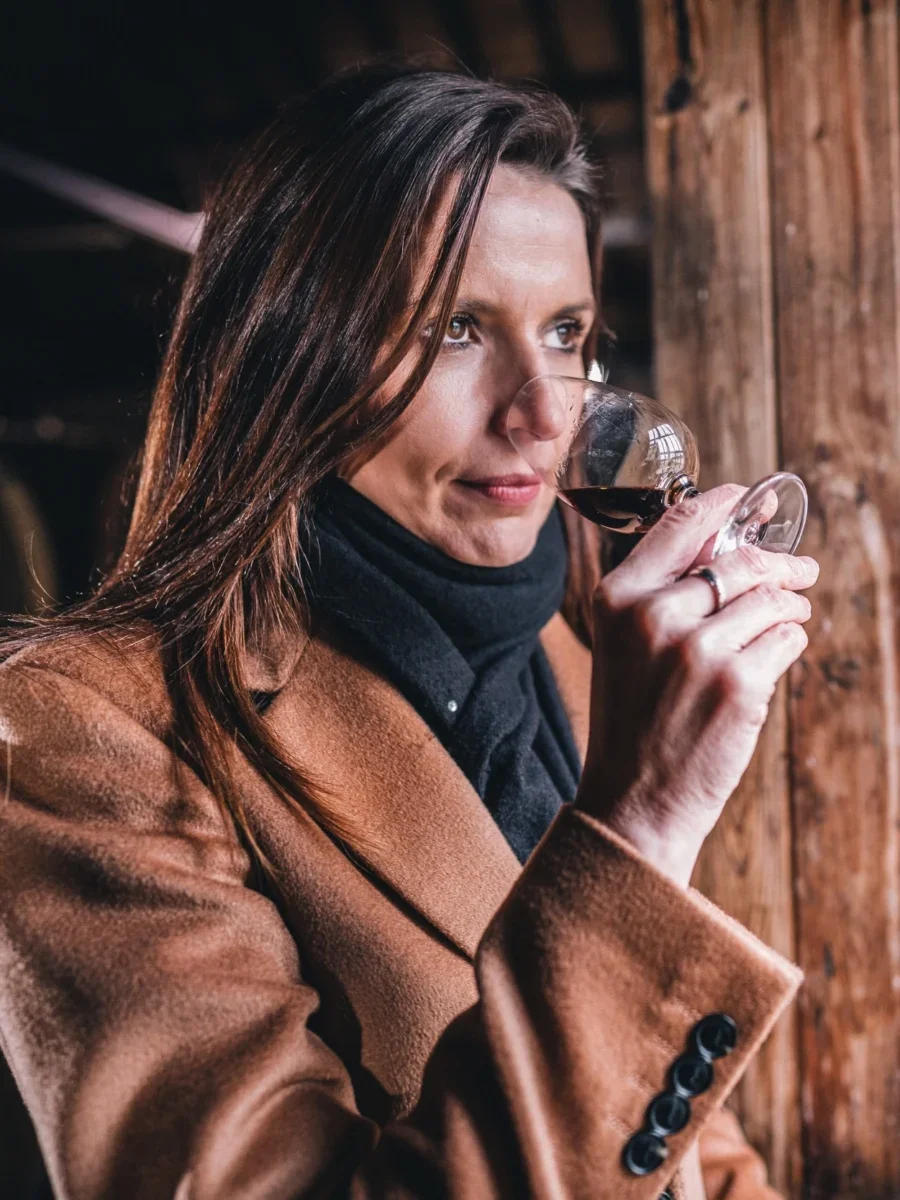 How to Taste Spirits Properly, According to the Experts