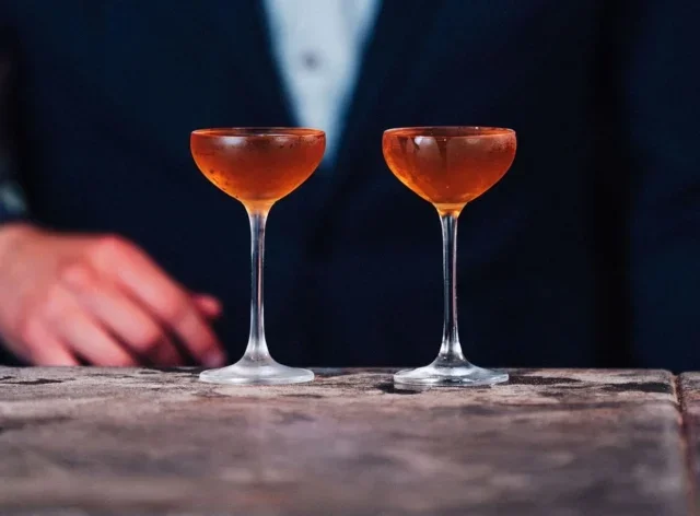 321 Cocktails: Three Gimlet Recipes You Can Make at Home